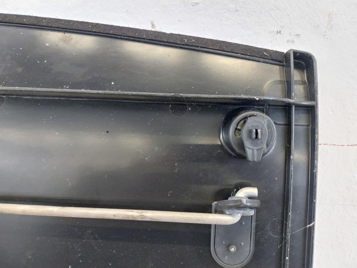 VW Passat 3BG Variant Kofferraumboden Boden Kofferraum Laderaum Kunststoff