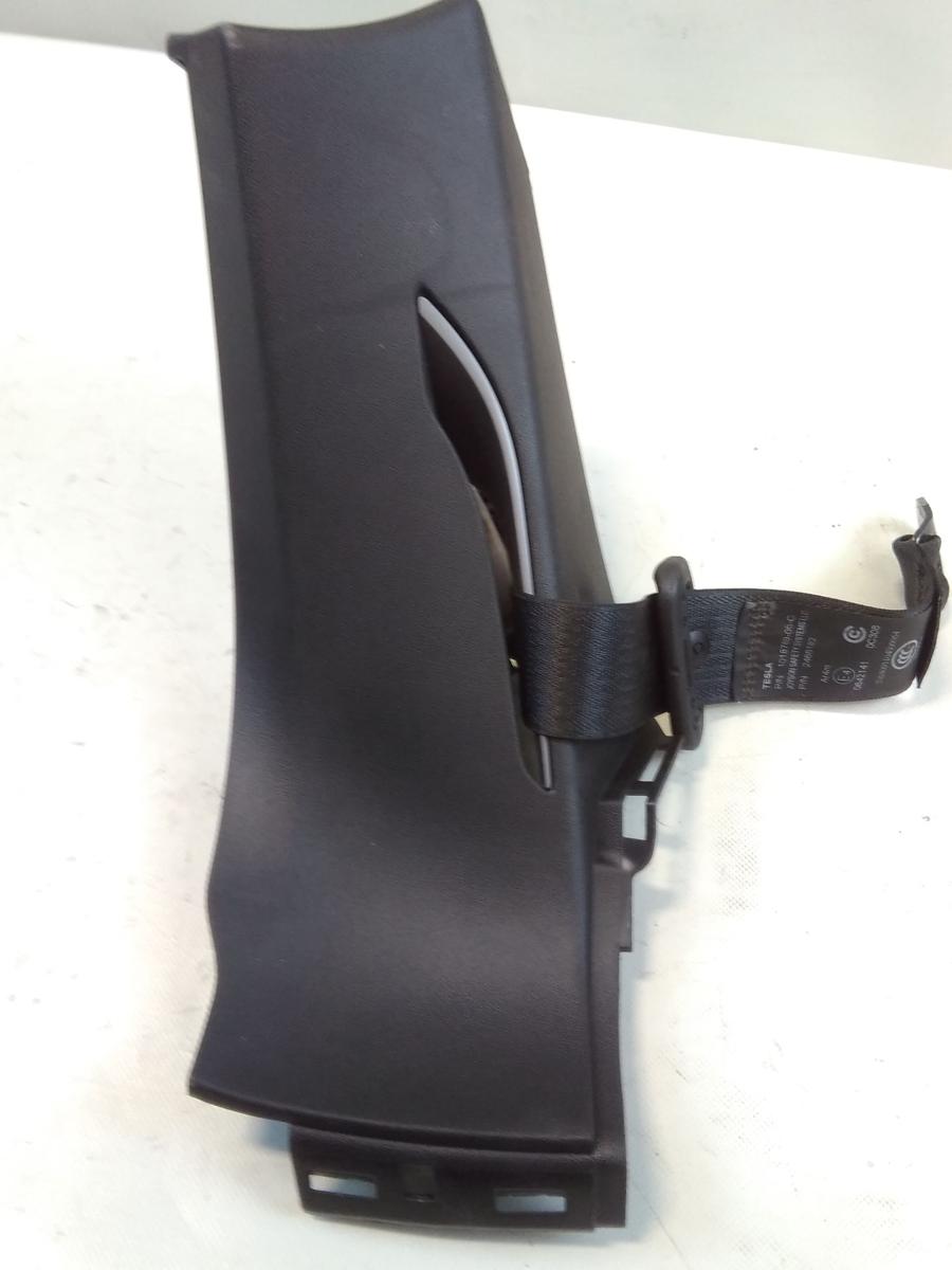 Tesla Model S Facelift original Sicherheitsgurt hinten schwarz unfallfrei Bj.2019