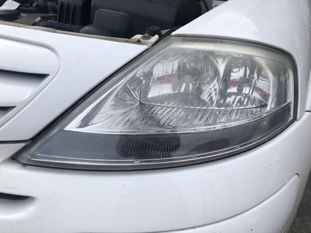 Citroen C3 Typ F Scheinwerfer vorn links Frontscheinwerfer Lampe Halogen