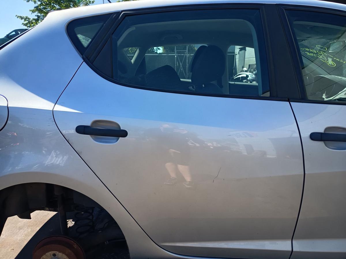 Seat Ibiza 6J original T&uuml;r Roht&uuml;r hinten rechts LS7Y Luna Silber Baujahr 2010