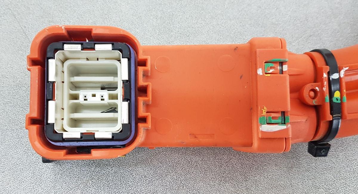 Tesla Model X Hochvoltleitung Frontmotor Bj2022 1588323-10-A Hochvoltkabel