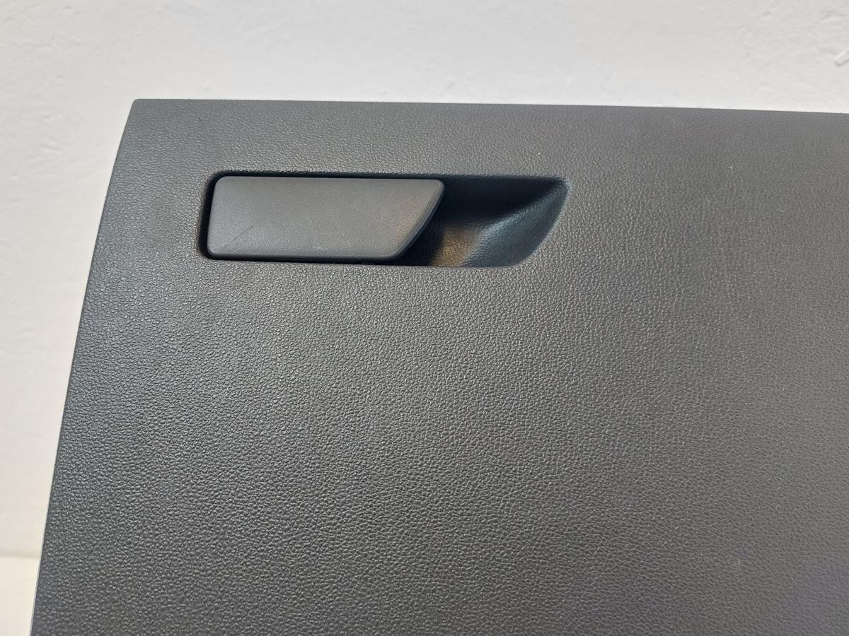 Seat Leon 5F Handschuhfach Handschuhkasten Schalttafelkasten rechts
