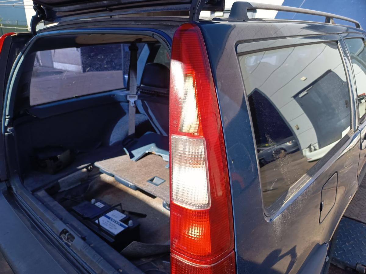 Volvo 850 Kombi original R&uuml;ckleuchte rechts oben Heck Schluss Licht Bj 1995