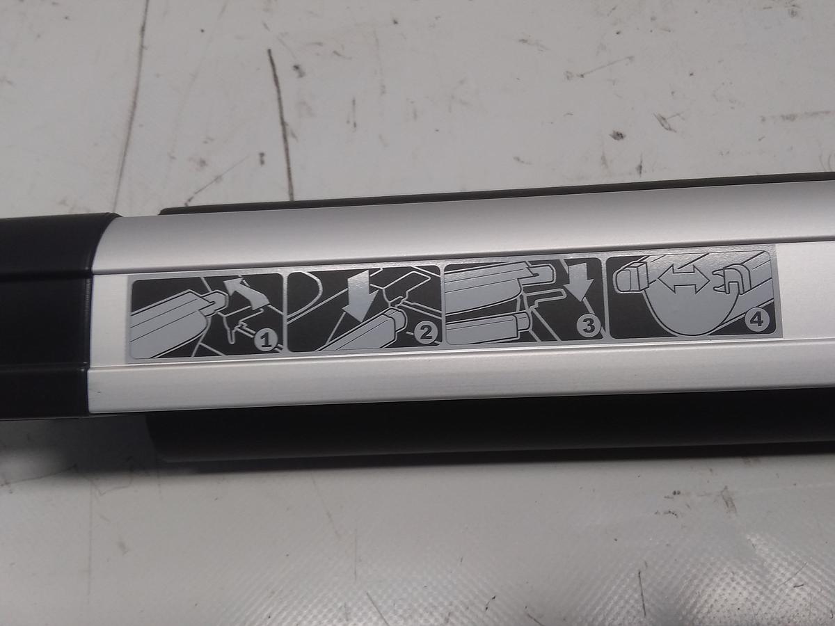 Skoda Superb Kombi 3V Bj.2022 original Ablagerollo Aufbewahrungsbox