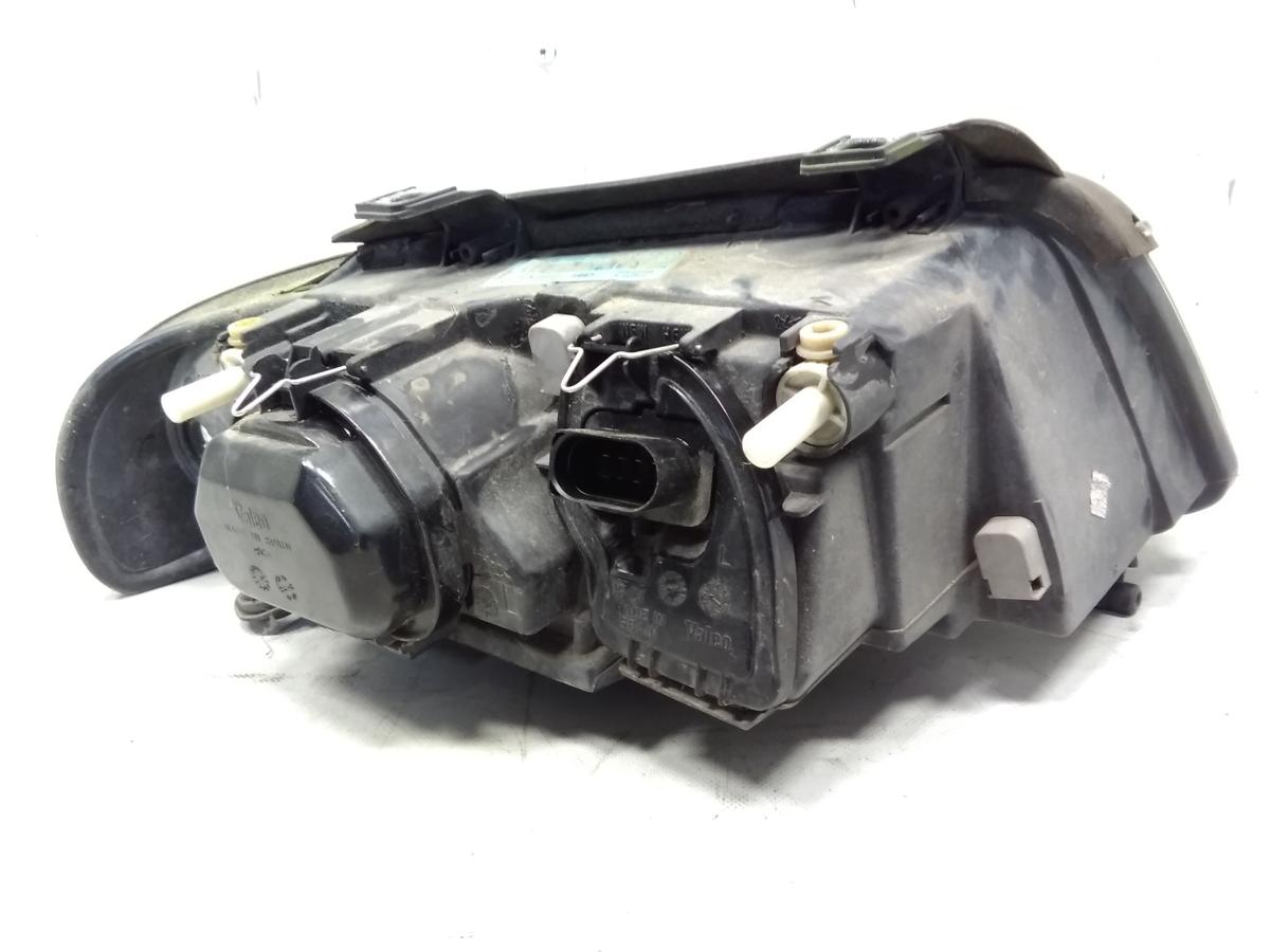 Audi A4 B5 original Scheinwerfer links Valeo mit LWR Facelift BJ2000