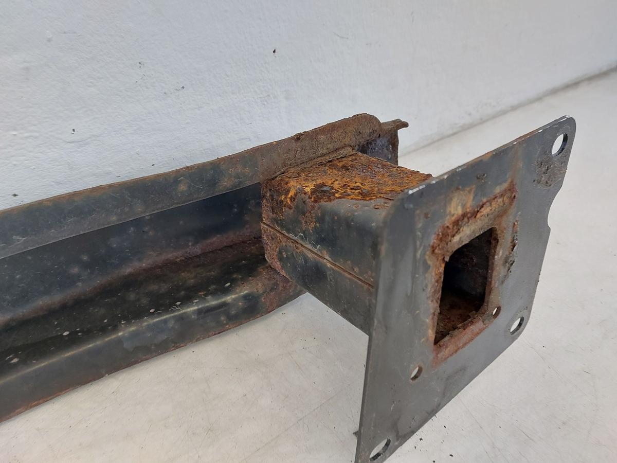 VW Polo 6R Tr&auml;ger Sto&szlig;f&auml;nger hinten Pralltr&auml;ger Rost