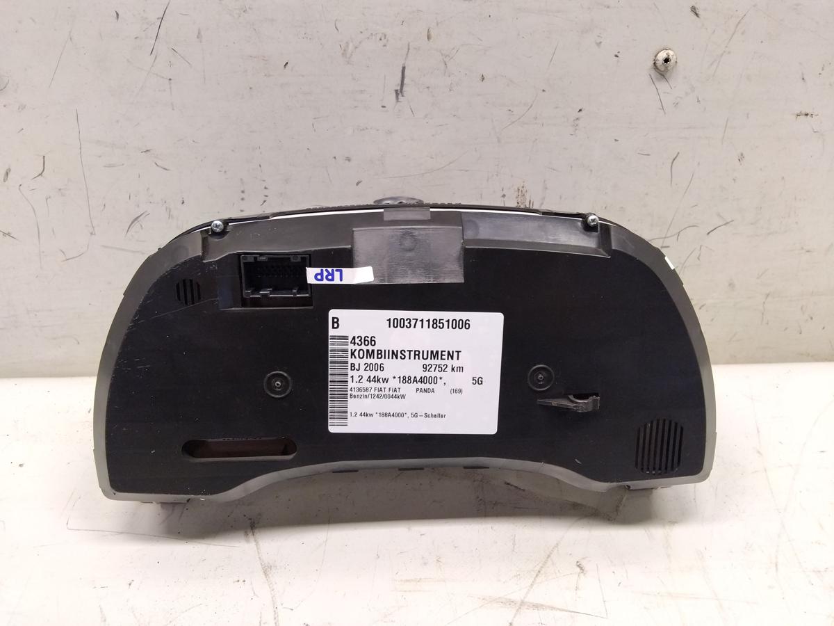 Fiat Panda 169 Tacho Kombiinstrument 51711237 BJ2006 1.2 44kw 188A4000