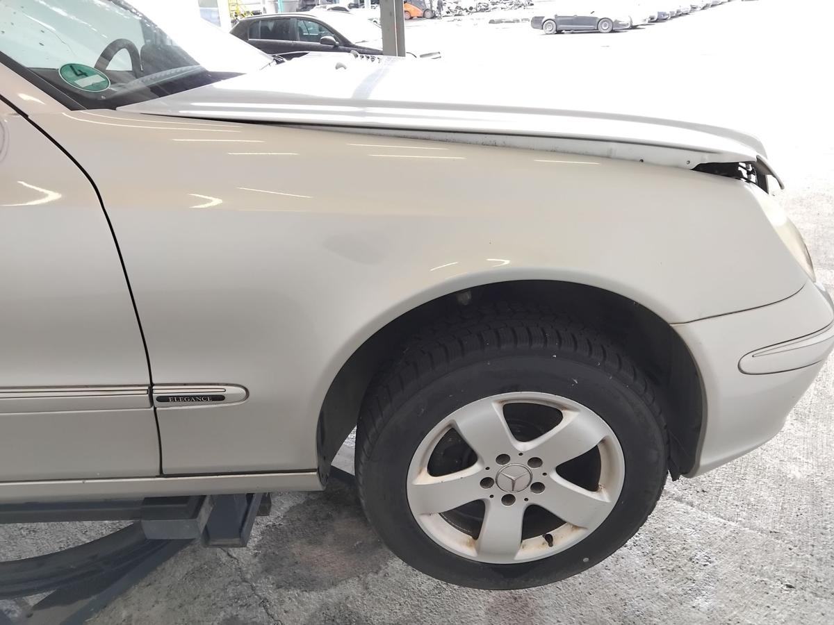 Mercedes E-Klasse 211 orig Alu Kotfl&uuml;gel vorn rechts C744 brillantsilber BJ2004