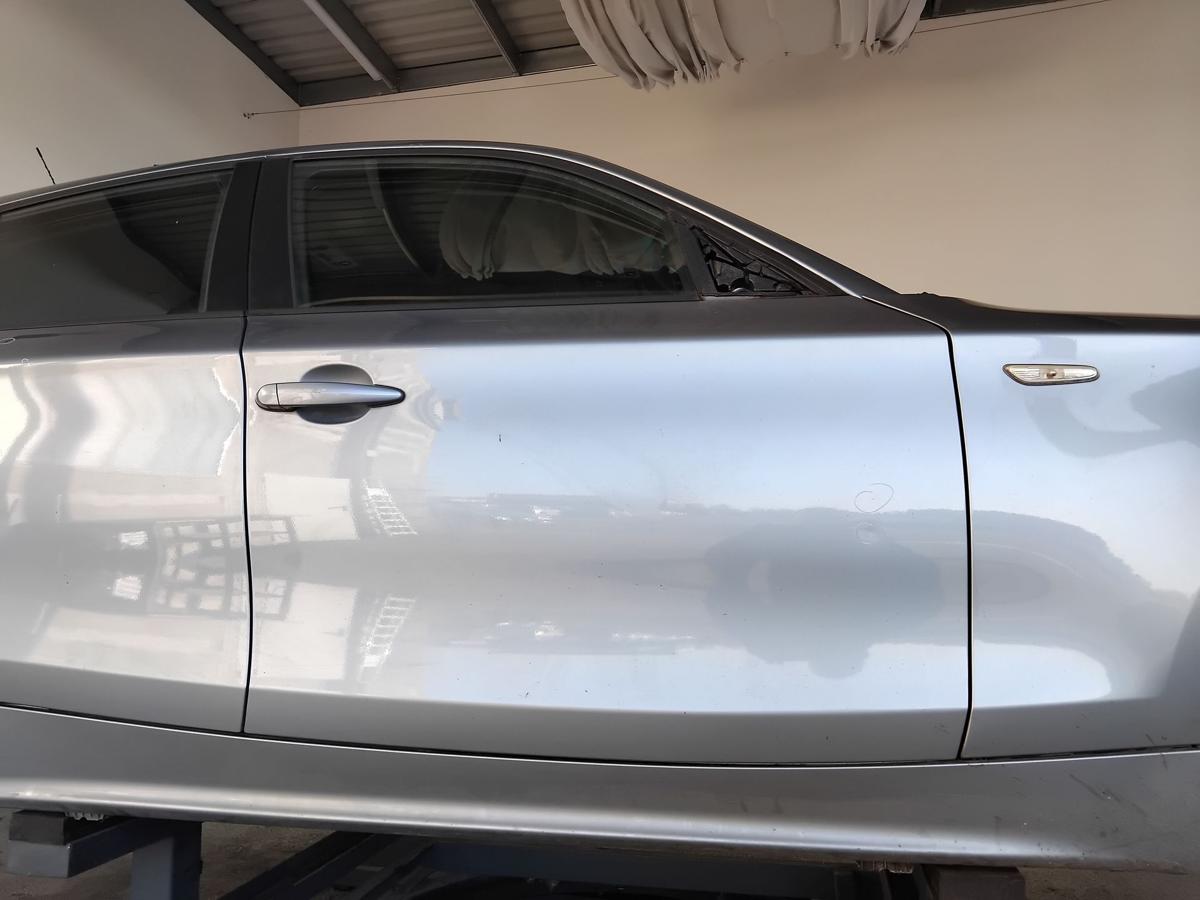 BMW 1er E87 Tür vorn rechts Beifahrertür 5-türig A18 Quarzblau Metallic BJ2006