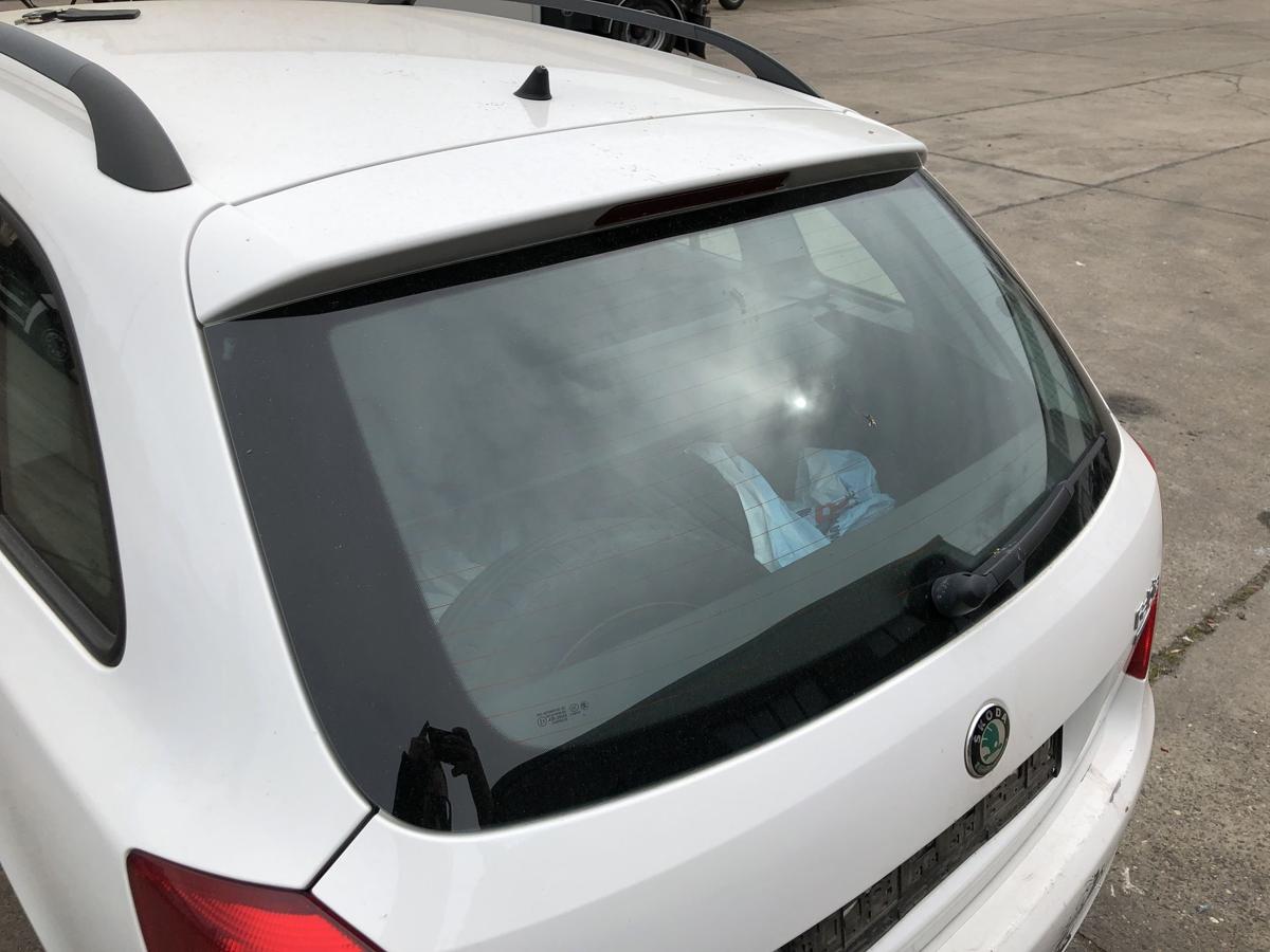 Skoda Fabia 2 5J Heckklappe Kofferklappe mit Scheibe Kombi LF9E Candyweiss