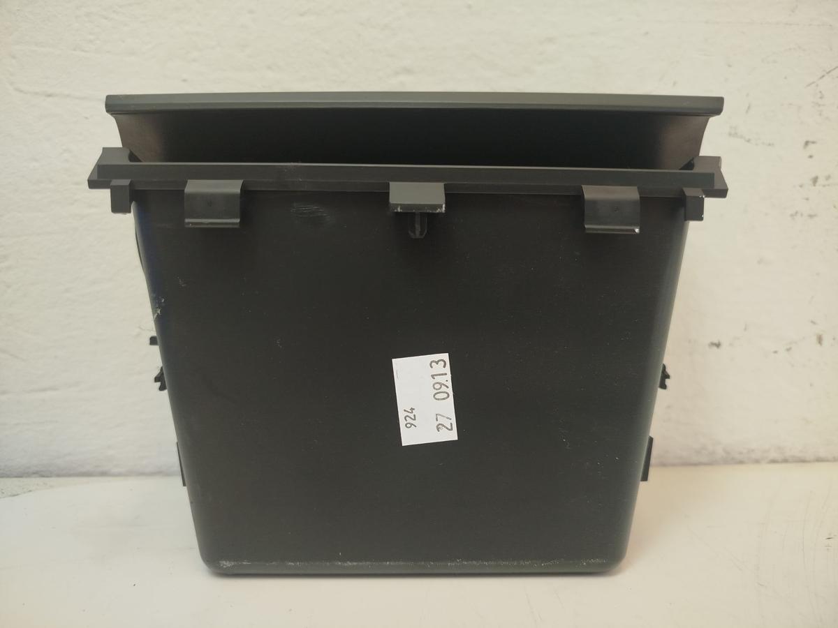 Seat Leon 5F Ablagefach Fach Staufach Armaturenbrett mitte OEM