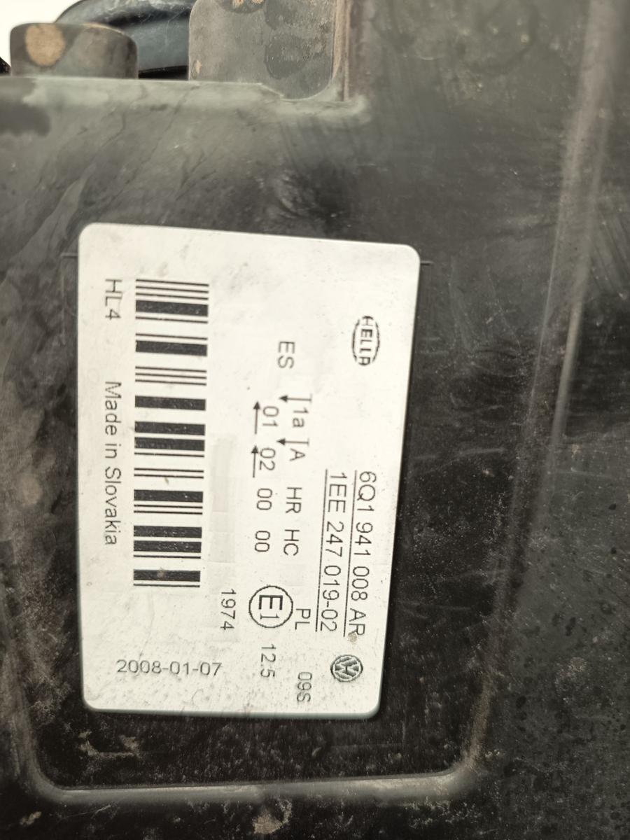 VW Polo 9N3 original Hauptscheinwerfer rechts Halogen Frontlicht Bj 2008