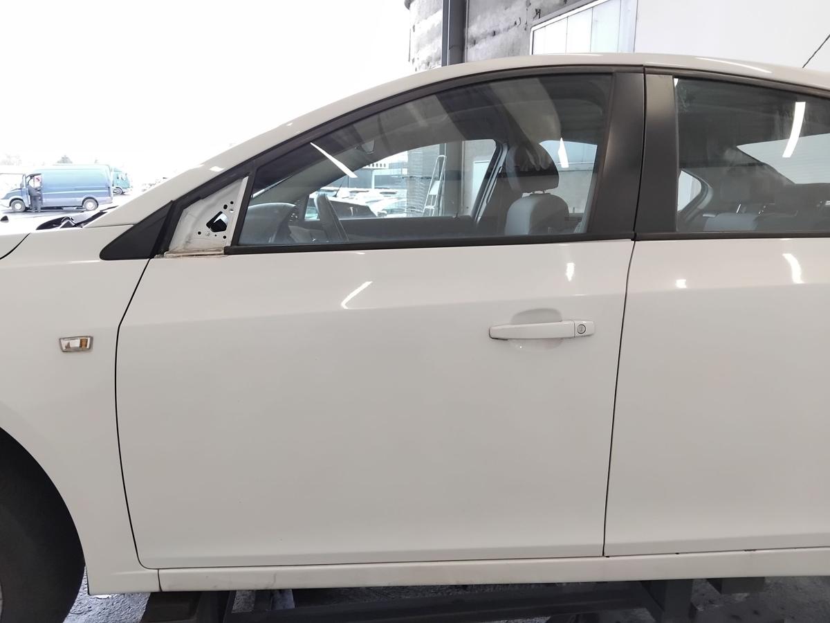 Chevrolet Cruze J300 T&uuml;r vorn links Fahrert&uuml;r weiss 4-t&uuml;rig Limousine BJ2011