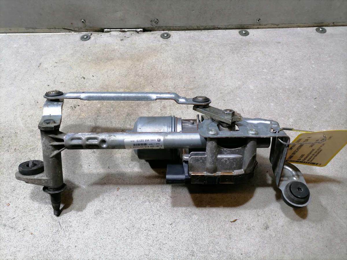VW Golf Plus original Wischermotor vorn links mit Gestänge Bj.2005