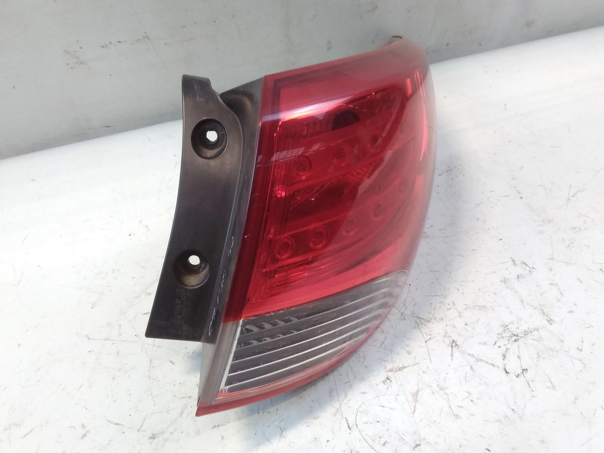 Hyundai IX35 original R&uuml;ckleuchte Heckleuchte rechts Bj.2010 924022Y0