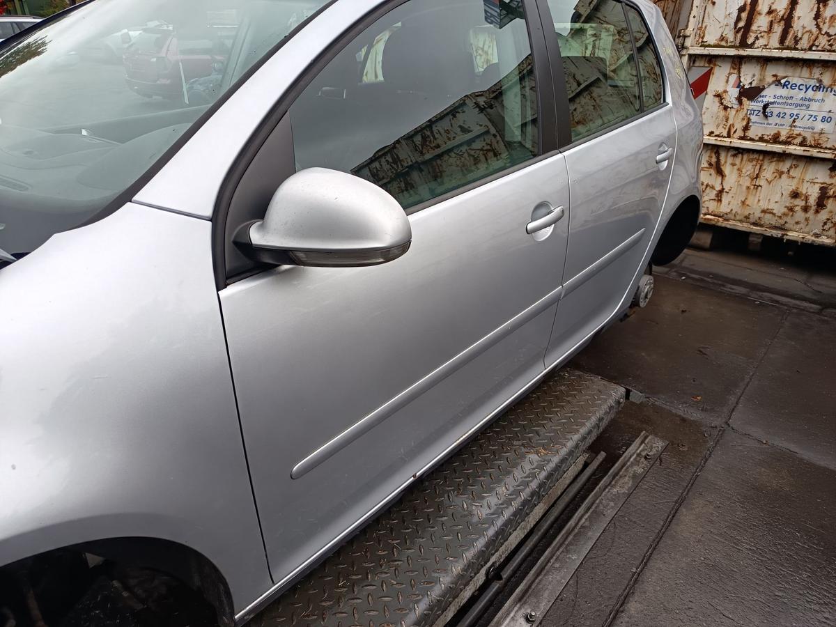 VW Golf V 5 türer original Tür vorn links Fahrer A7W Reflexsilber Bj 2005