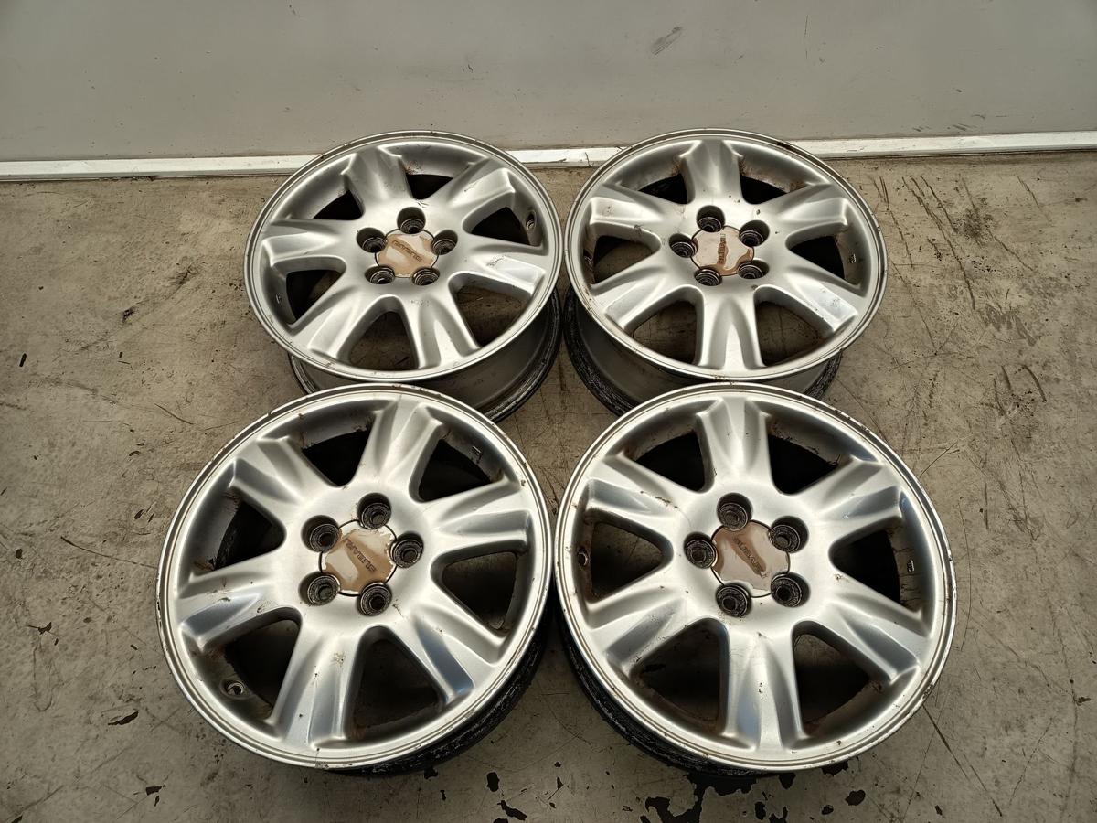 Subaru Forester SG original Alufelgensatz 6x15 ET48 Baujahr 2005