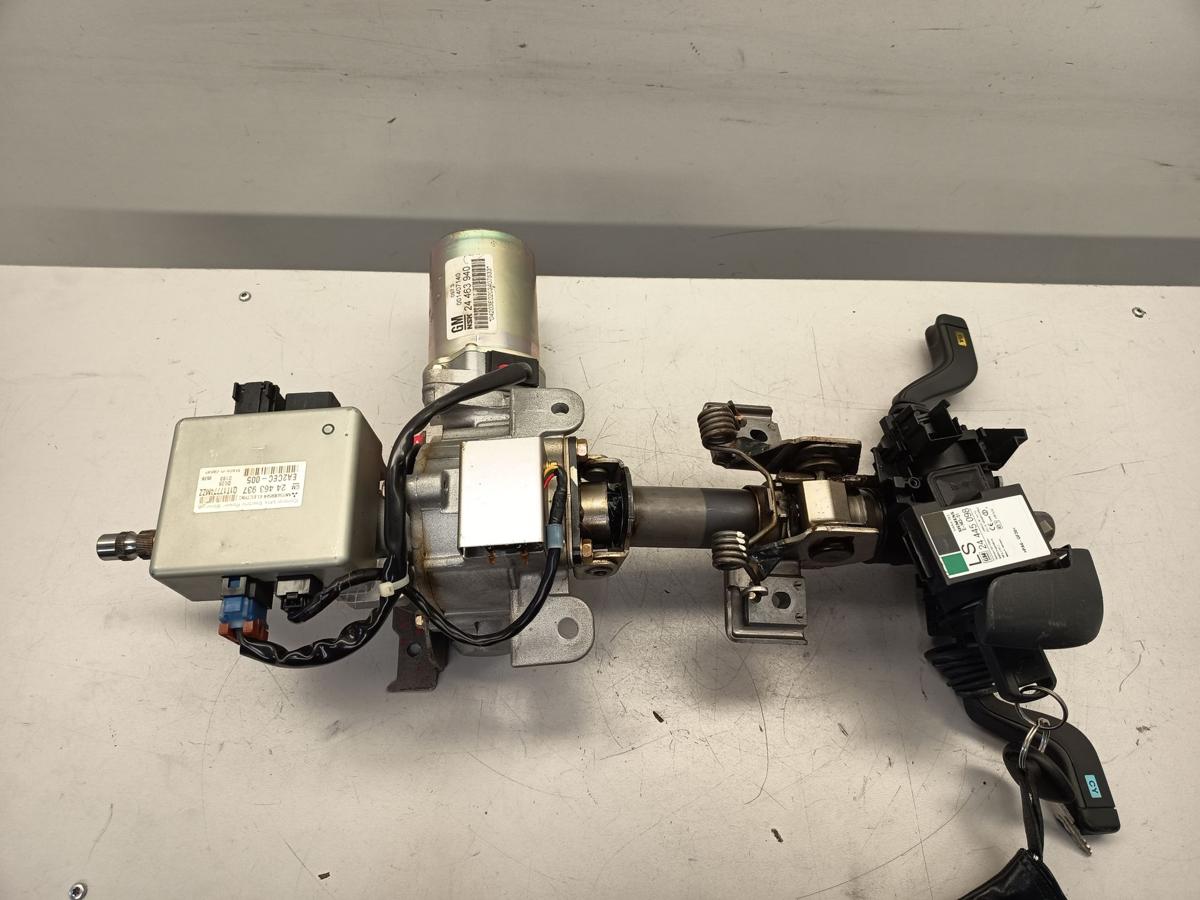 Opel Corsa C original Lenks&auml;ule mit Motor 913172257 h&ouml;henverstellbar Bj 2006