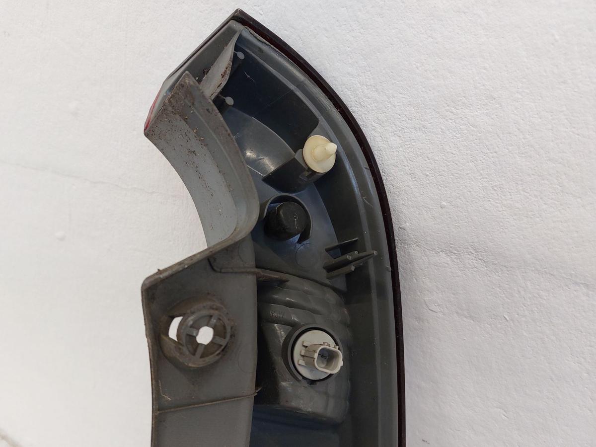 Honda Stream Gen1 RN1 ab04 Rückleuchte links Rücklicht Heckleuchte Facelift