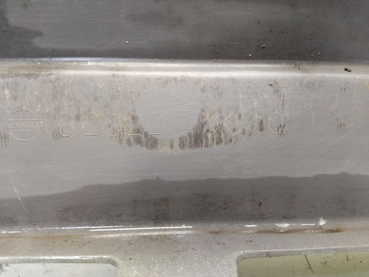 Nissan Micra K12 orig Sto&szlig;f&auml;nger Sto&szlig;stange vorn J13 Seegrasgr&uuml;n Metallic BJ2003