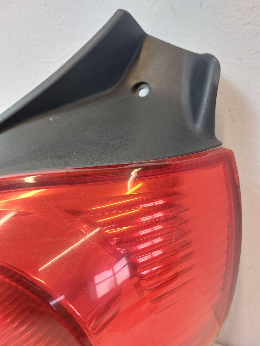 Renault Clio 3 III BR R&uuml;ckleuchte rechts R&uuml;cklicht Heckleuchte 3 und 5 t&uuml;rer