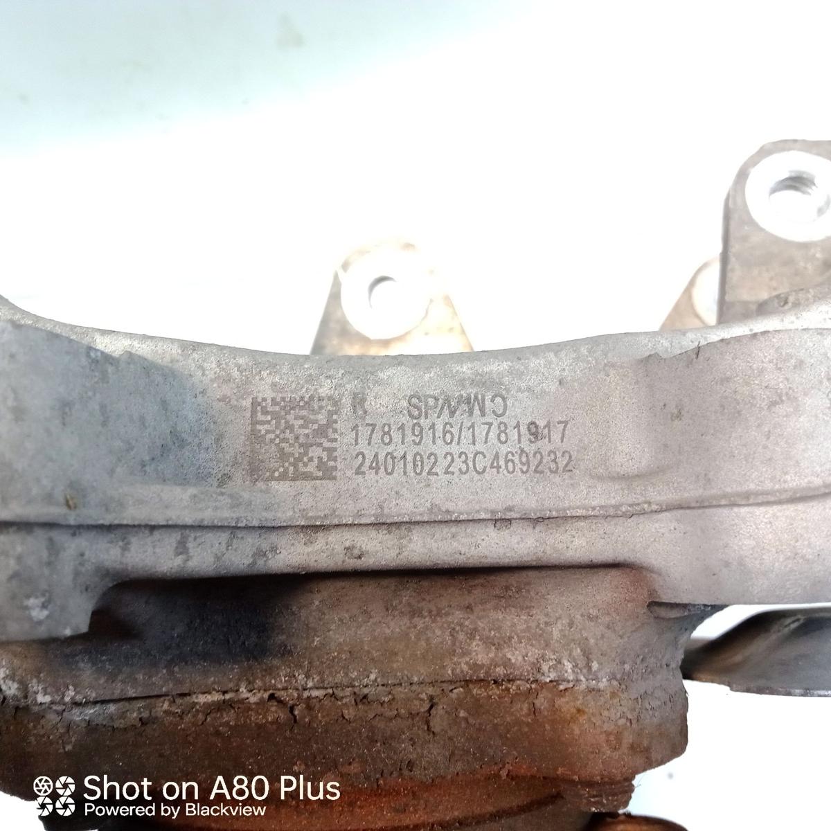 Volvo EX30 original Radlagergeh&auml;use Achsschenkel Hinterachse rechts Bj.2024