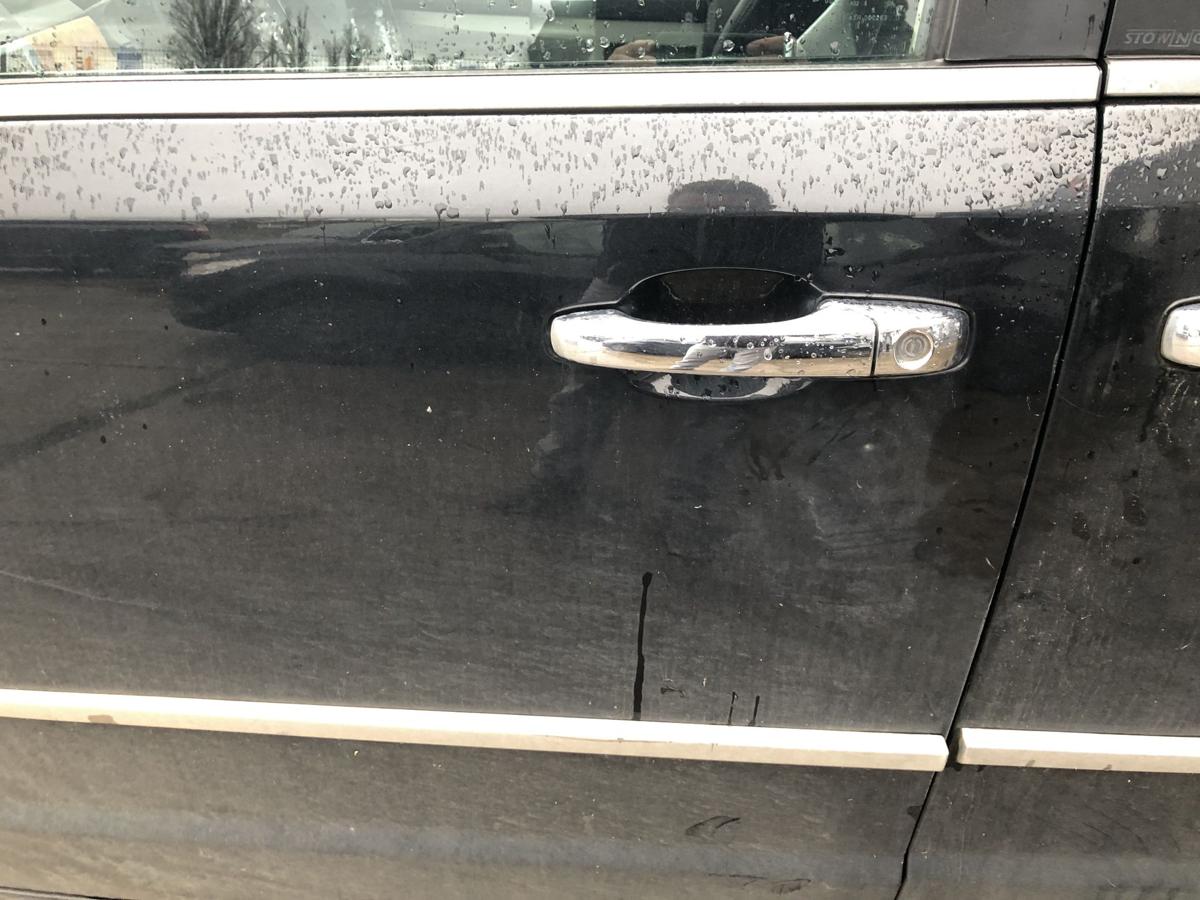 Chrysler Grand Voyager RT Tür vorn links Fahrertür im Rohbau QXR schwarz