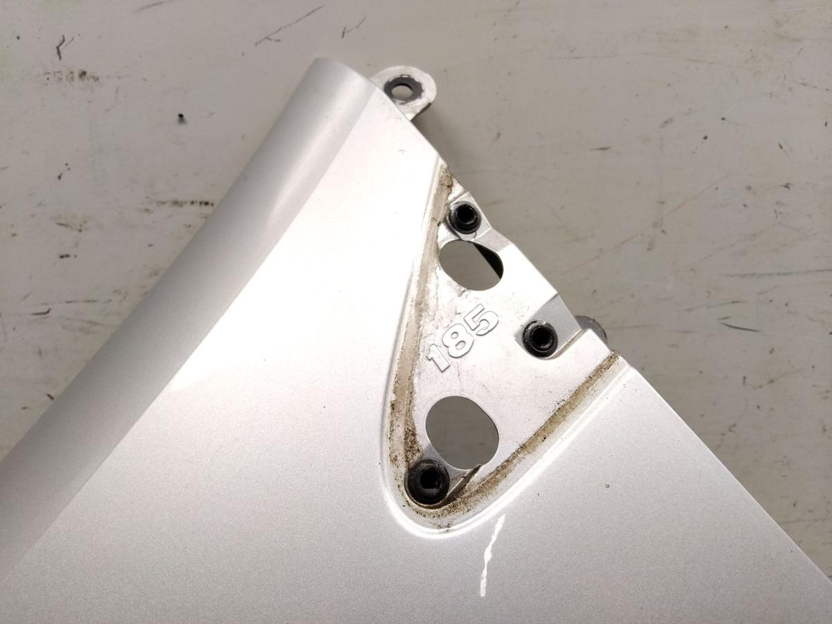 Renault Clio 3 original Kotfl&uuml;gel vorn links Index 185 silber BJ2005