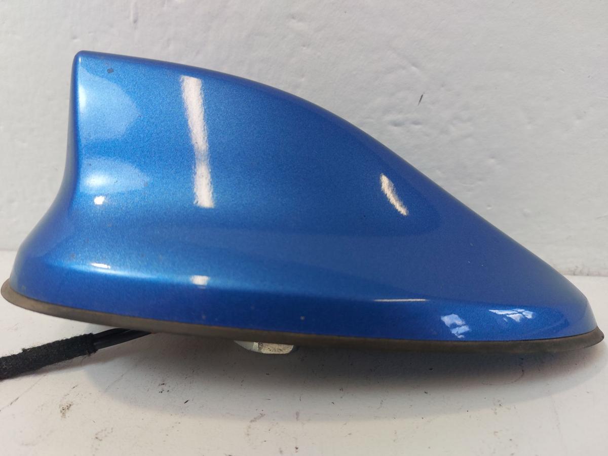 Nissan Qashqai J11 Dachantenne Antenne Haifischantenne RCA Caspian Blue Pearl