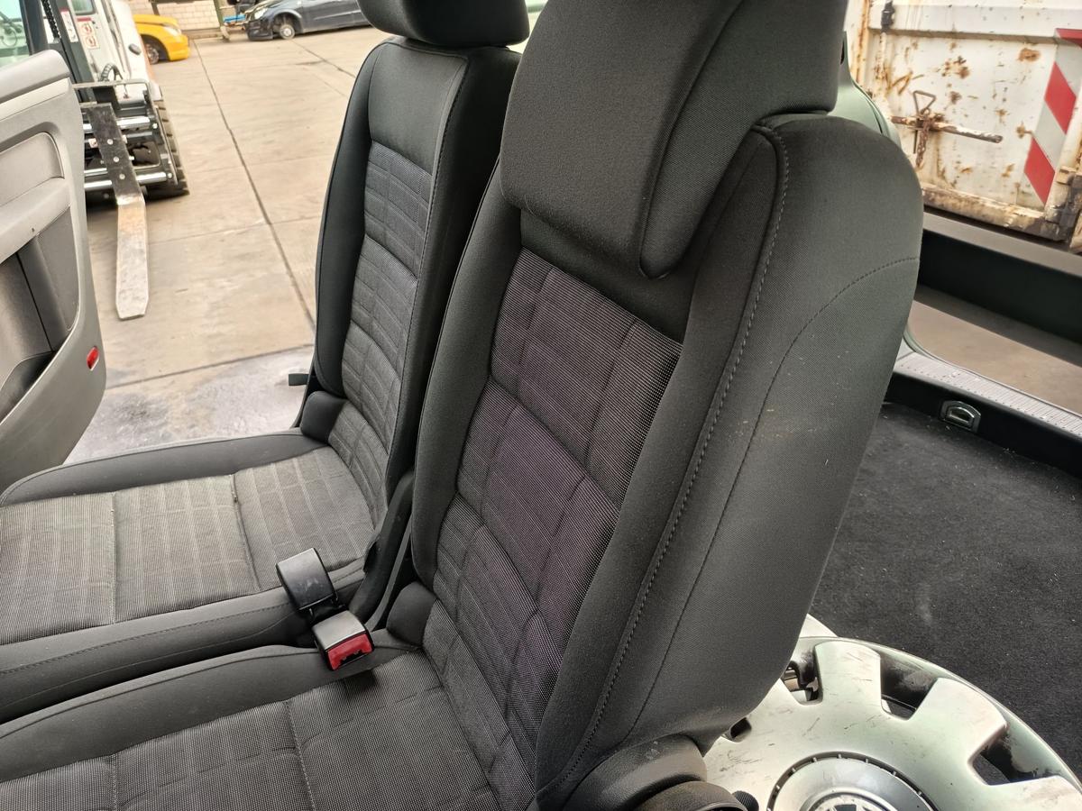 VW Touran 1T original Sitz hinten mitte Fond Reihe 2 Stoff Anthrazit Bj 2006