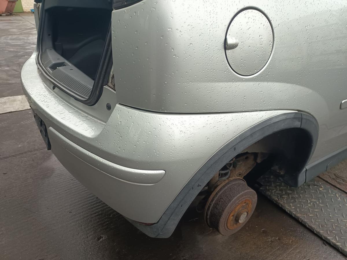 Opel Corsa C 3-TRG Bj 2005 original Stoßfänger Stoßstange hinten Z157 Starsilber
