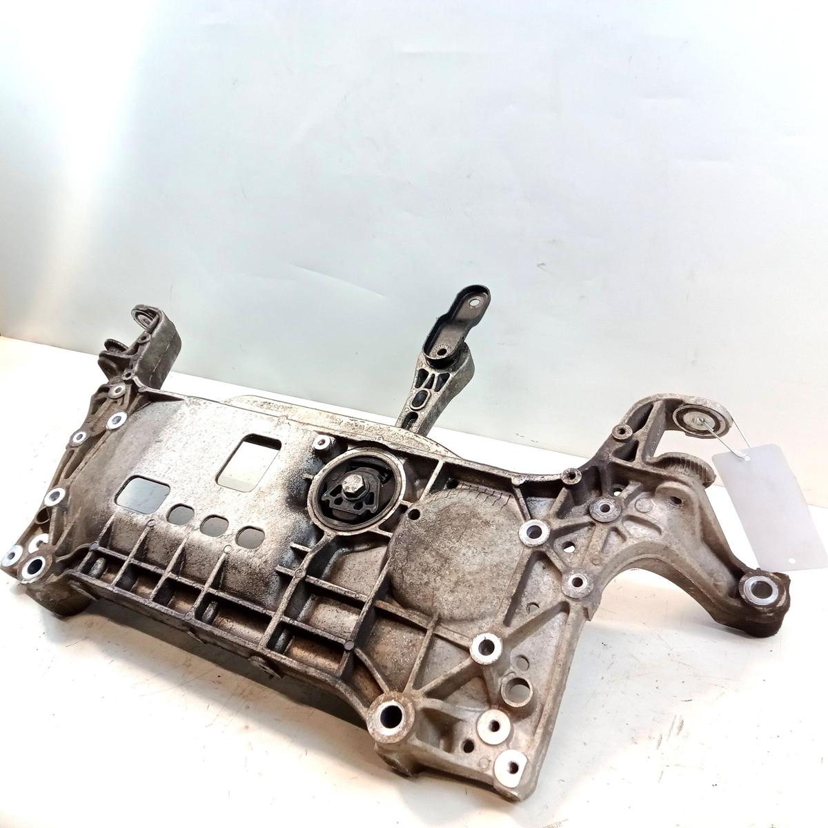 VW Passat 3C B6 original Vorderachstr&auml;ger Aggregatetr&auml;ger 1.8TSI 118kw BJ2007