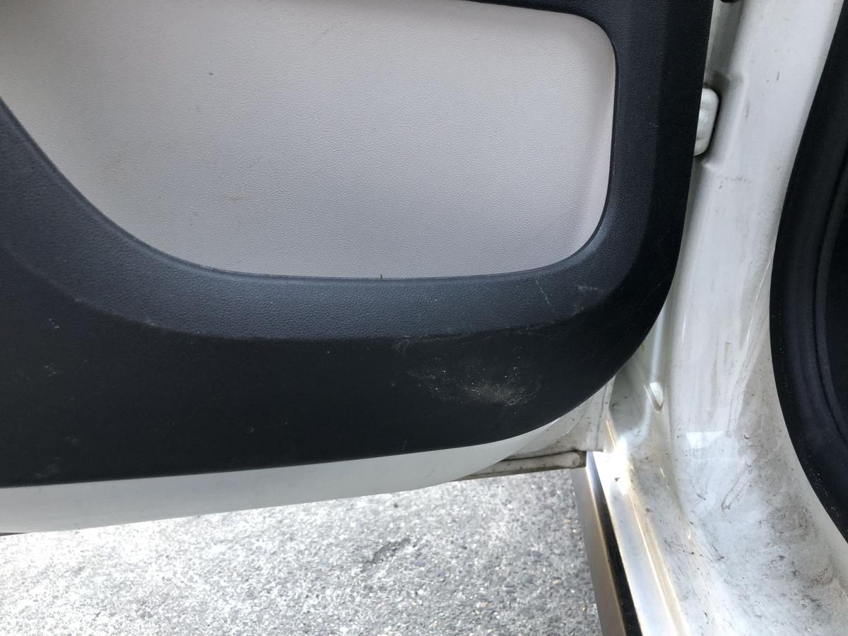 Citroen C3 III SX ab17 Türverkleidung hinten links Türpappe Verkleidung