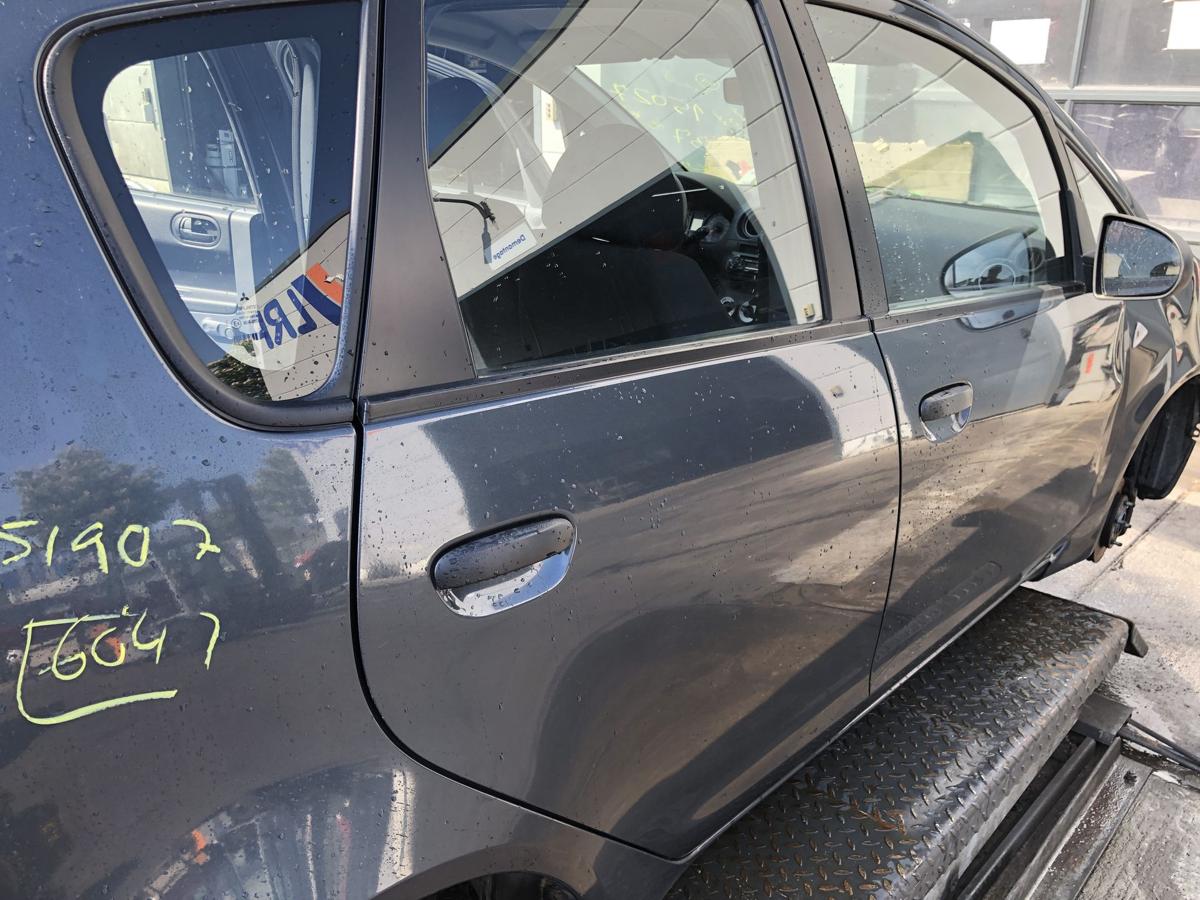 Mitsubishi Colt Z30 original Tür hinten rechts Fond U05 Quarzgrau Bj 2009