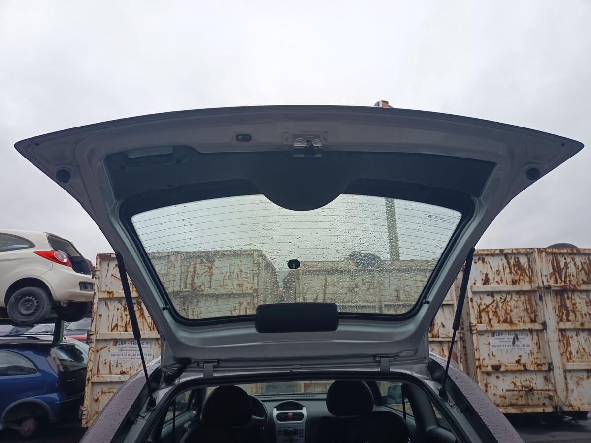 Opel Corsa C Bj 2005 original Heckklappe Deckel hinten Z157 Starsilber Facelift