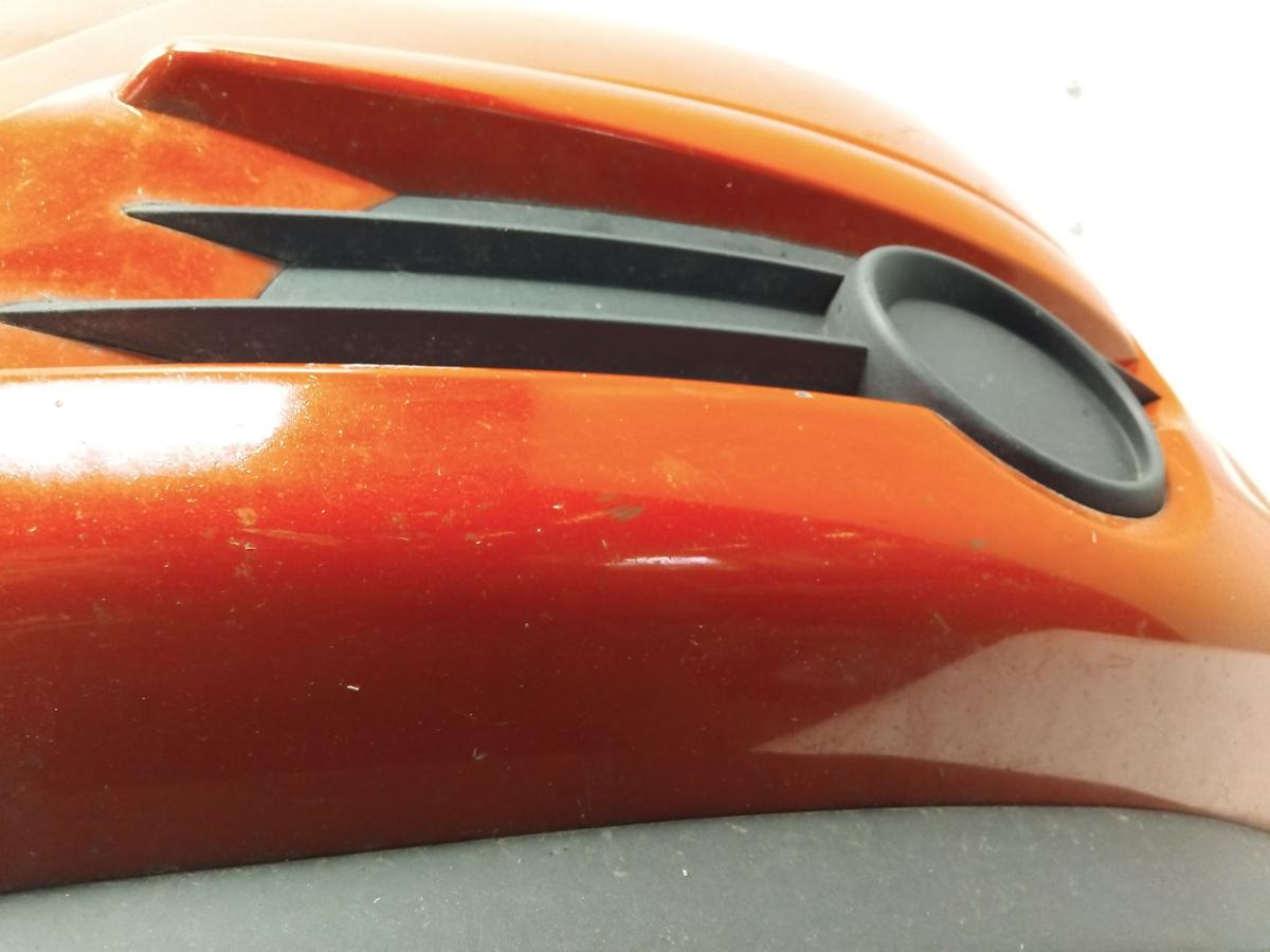 Opel Corsa D original Sto&szlig;f&auml;nger Sto&szlig;stange vorn magmarot Z547 Bj.2008