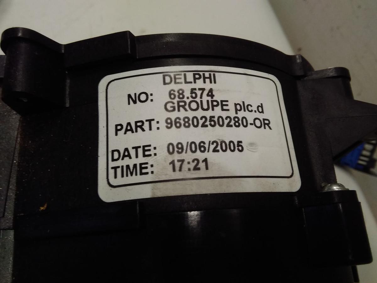 Peugeot 1007 original Türantrieb Motor rechts 9880250280 Bj.2005