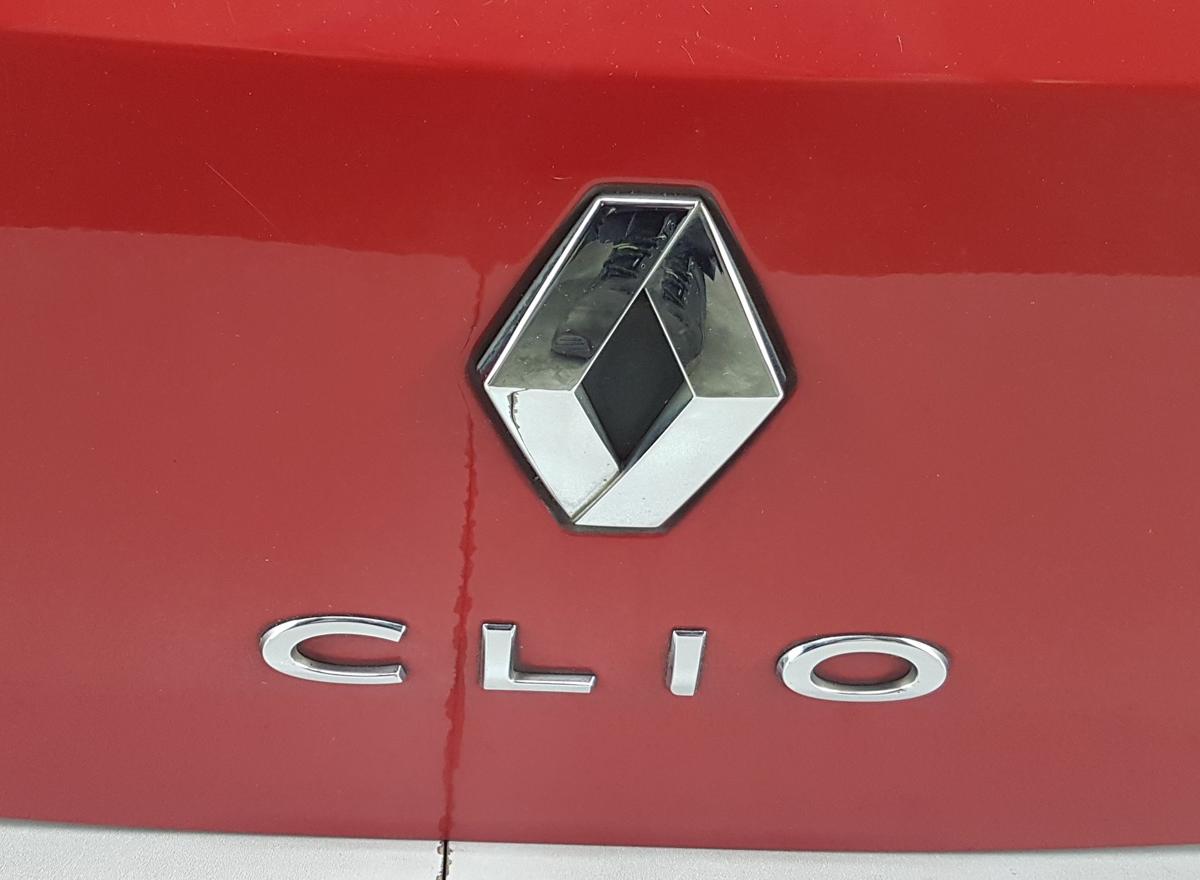 Renault Clio III Heckklappe Heckdeckel in OV727 Red Brisk BC Bj2009 Limousine