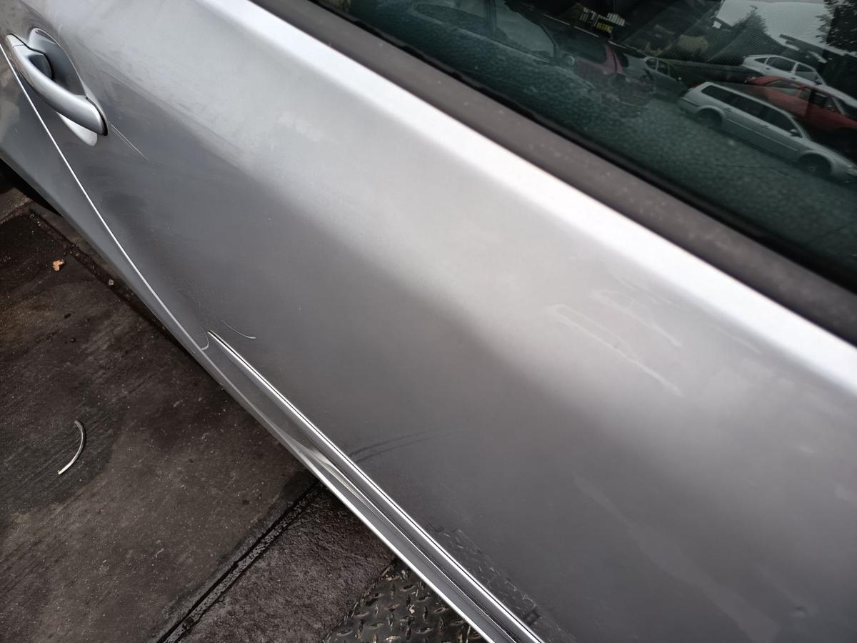 VW Golf V 5 türer original Tür hinten rechts Fond A7W Reflexsilber Bj 2005