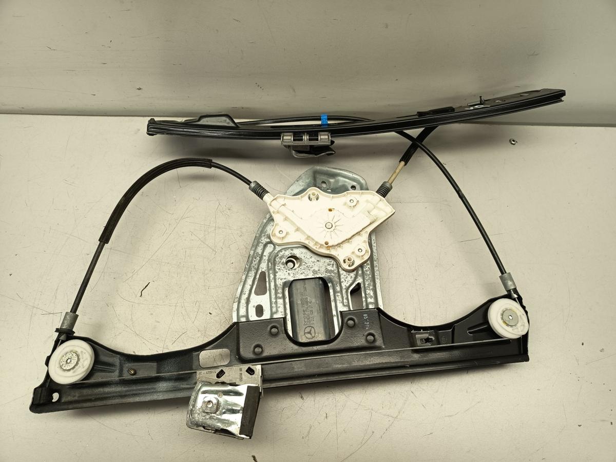 Mercedes C Klasse W203 orig Fensterheber vorne rechts elektr Baujahr 2004