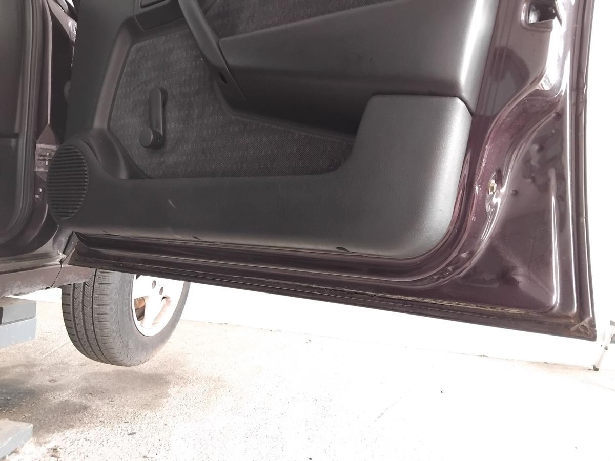 Opel Vectra A Tür vorn rechts Beifahrertür rotbraunmetallic 69L riojarot BJ1994