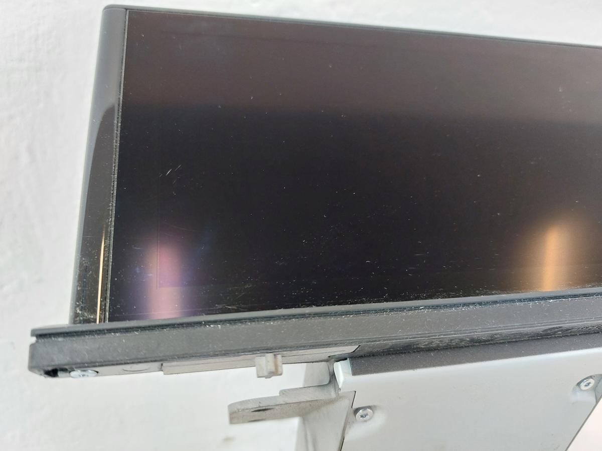 Audi Q2 Typ AG Display Monitor Anzeige MMI Infotainmentsystem 8.2 Zoll Innolux