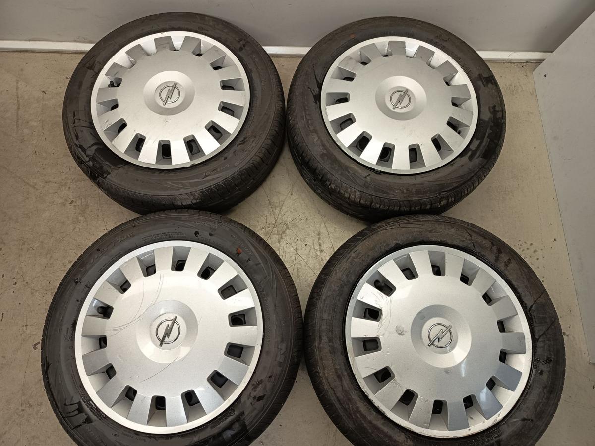 Opel Meriva A orig Satz Stahlfelgen 6x15 ET43 mit Reifen 1854/60R15 Bj 2003
