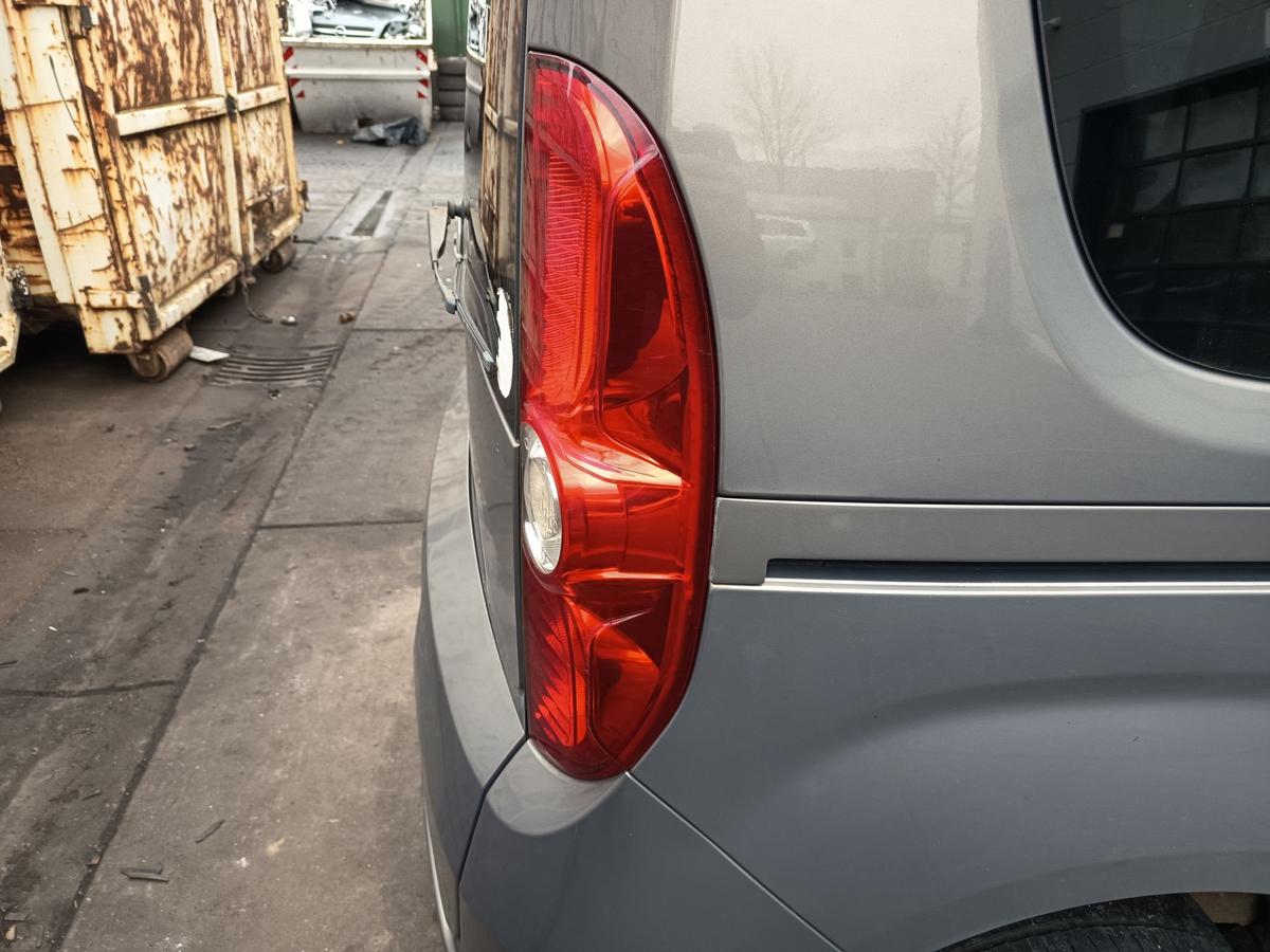 Opel Combo D original R&uuml;ckleuchte rechts Baujahr 2012
