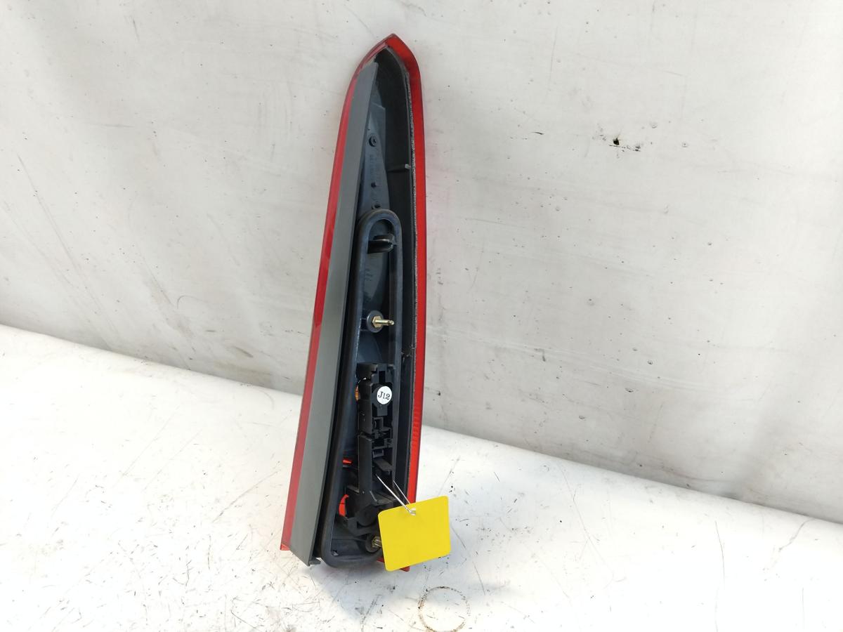 Volvo V70 original R&uuml;ckleuchte Schlussleuchte oben links 9157800 VALEO BJ1998