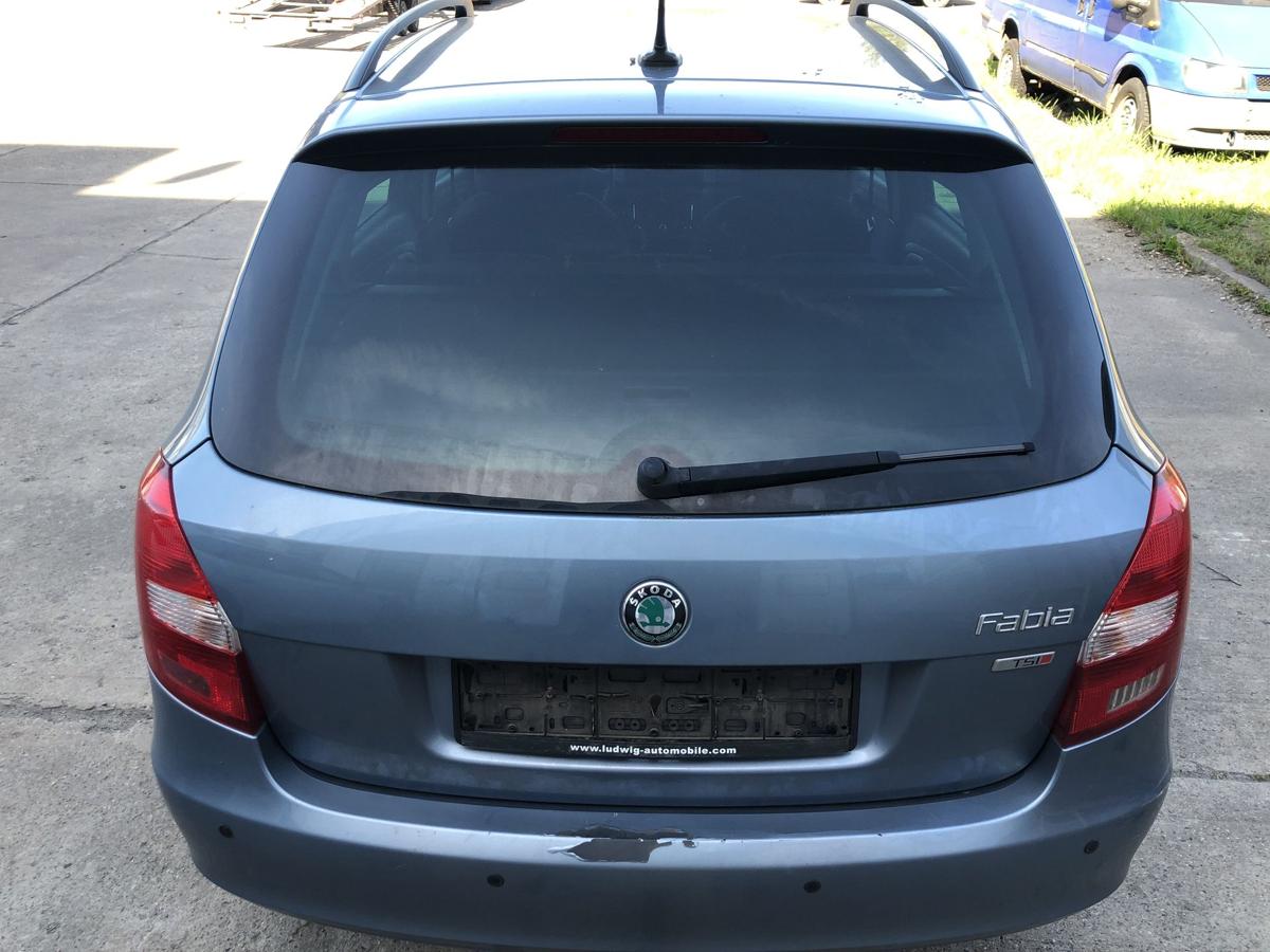 Skoda Fabia II 2 Typ 5J Heckklappe mit Heckscheibe Kombi LF5X Satin Grey Met