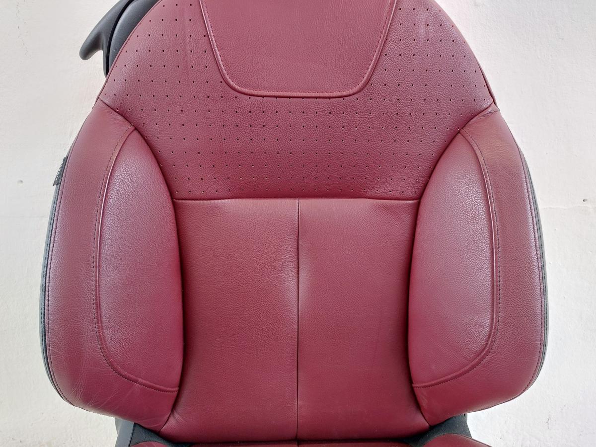 Citroen DS3 Sport Chic Sitz vorn rechts Beifahrersitz Leder Ledersitz weinrot