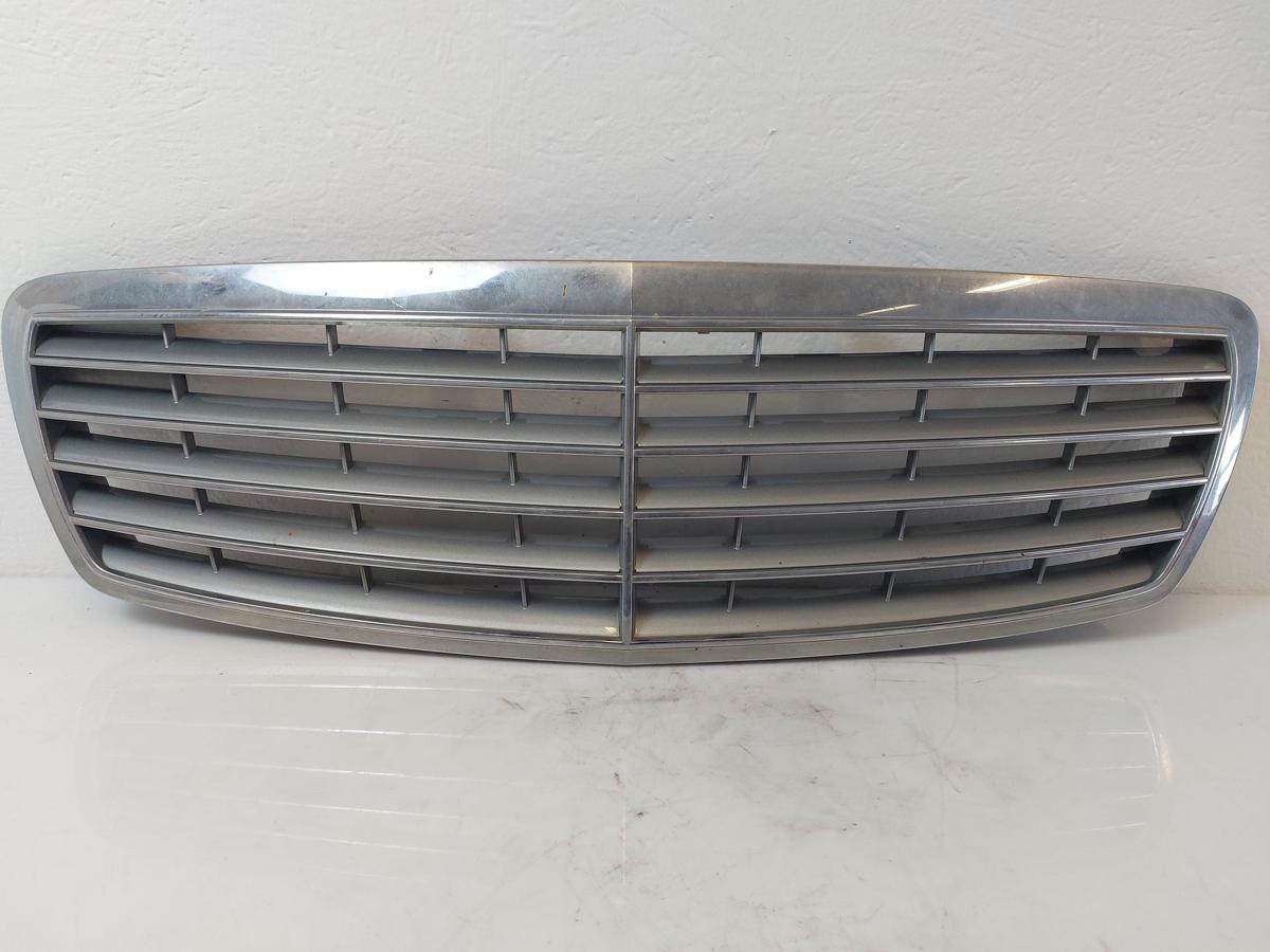 Mercedes E Klasse 211 Grill Kühlergrill Frontgrill Kühlergitter bis Bj 06