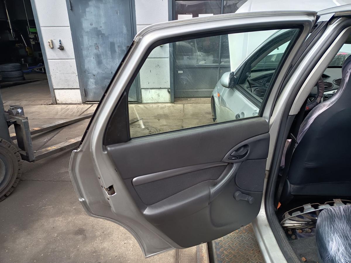 Ford Focus DAW original Roht&uuml;r T&uuml;r hinten links Polar Silber 5 T&uuml;rer Baujahr 03