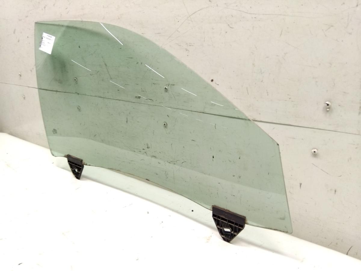 Seat Exeo ST 3R original T&uuml;rscheibe vorn rechts gr&uuml;ncolor BJ2011